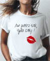 Koszulka z napisem dla niej - Nie patrz tak