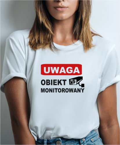 Koszulka z napisem dla niej - Obiekt monitorowany
